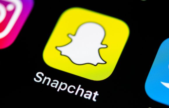 Snapchat, Artık Mesajların Yanına Reklamlar Koyacak!