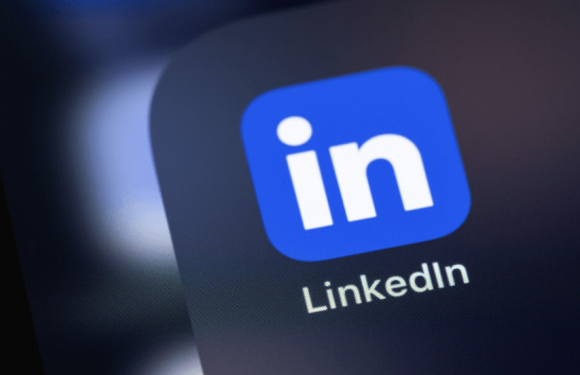 LinkedIn, Yapay Zeka Asistanı Test Ediyor!