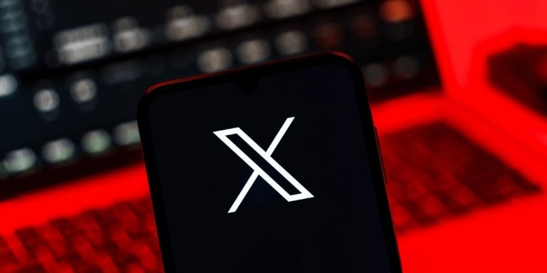 X, Karşılıklı Takip Edilen Hesapların İçeriklerini Daha Görünür Hale Getiriyor